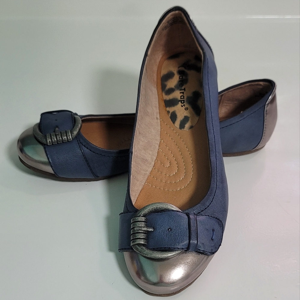 NWOT BareTraps "Sage" Blue and Silver Flats with Buckle Accent